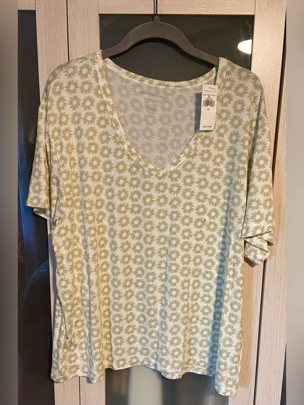 American Eagle Outfitters Light Green Floral V-Neck Tee